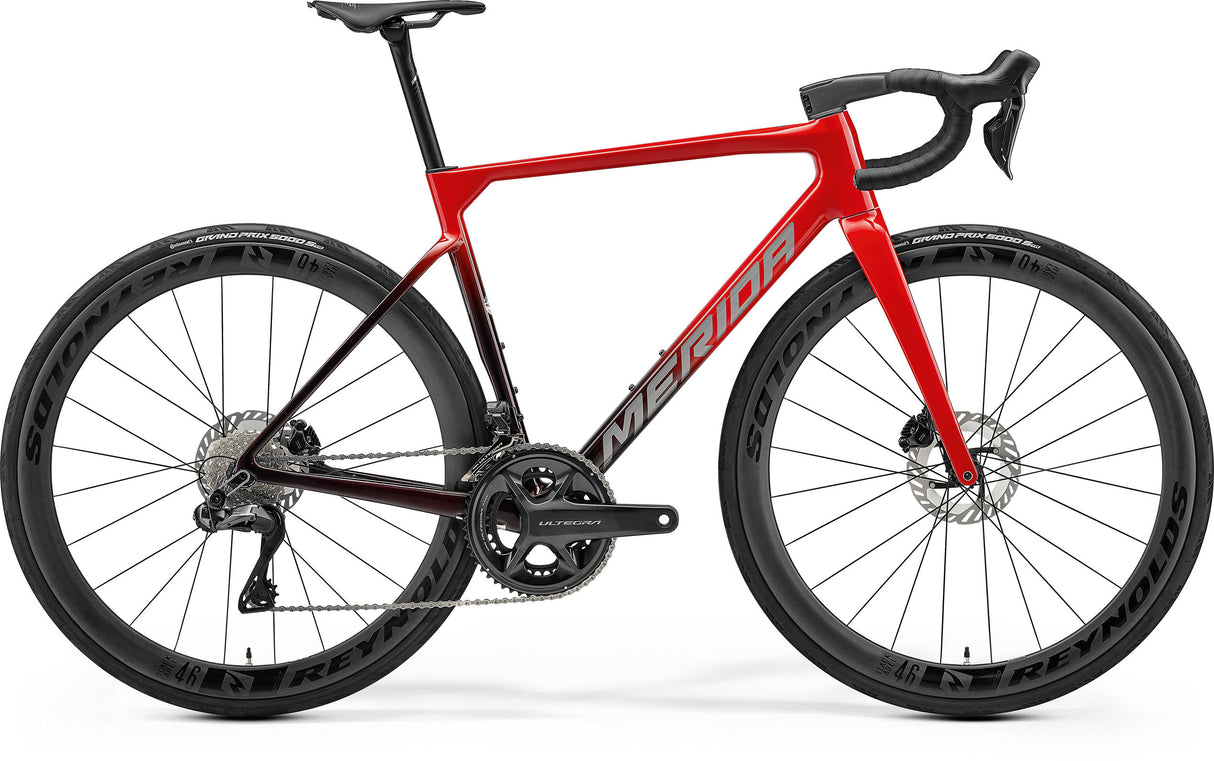 Scultura 9000 - Passion Red/Dark Race Red (Black) - MY26