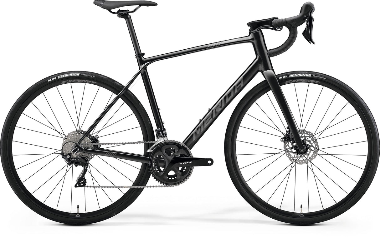 Scultura Endurance 400 - Black - MY23