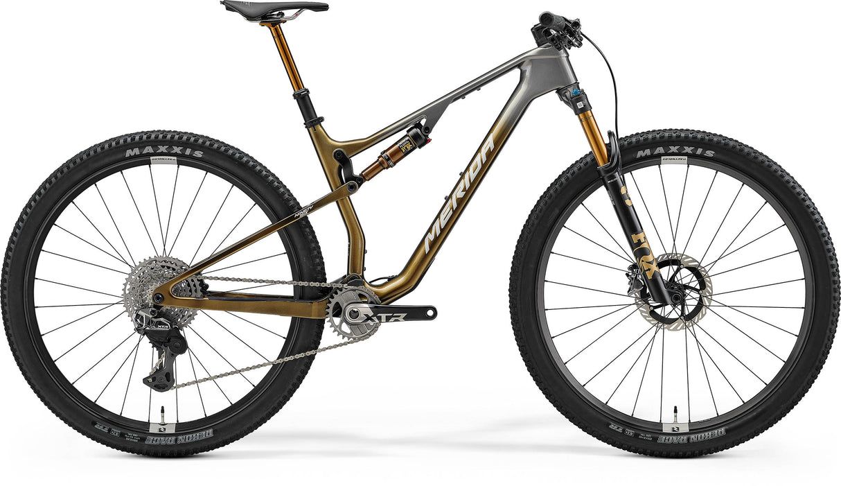 Ninety-Six 9000 - Gunmetal Grey/Gold  (Silver) - MY26