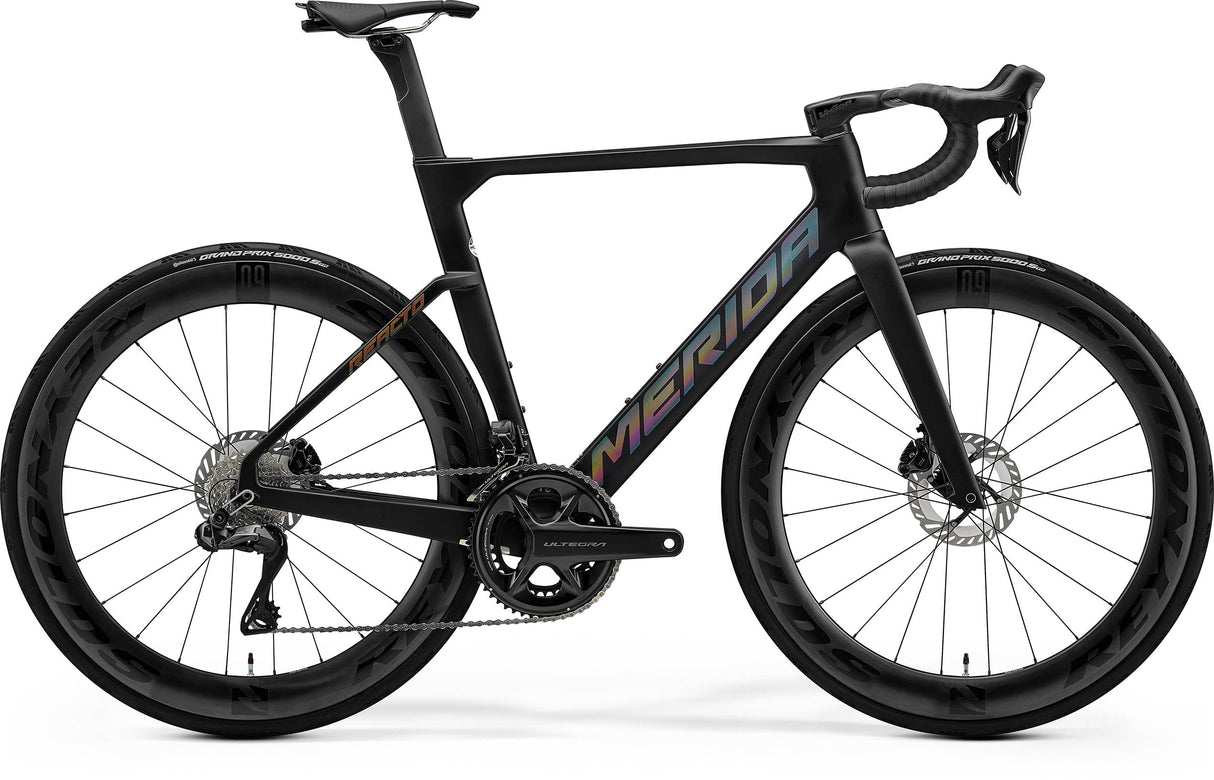 Reacto 8000 - Silk Black (Glossy Dark Silver) - MY26